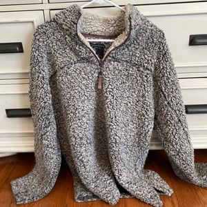 True Grit Black & White Sherpa Fleece Half Zip Pullover- size small